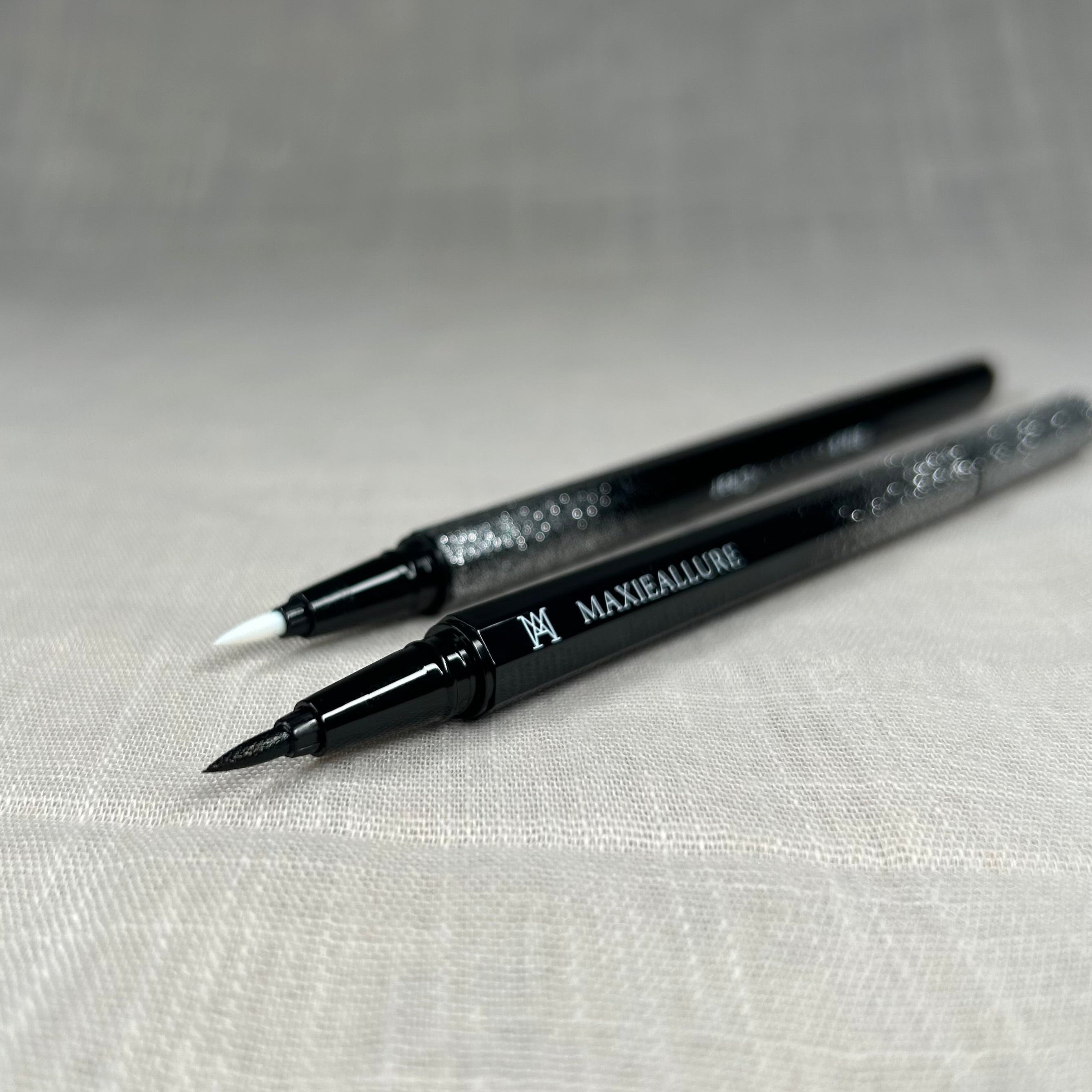 Dual Sided Adhesive Pen