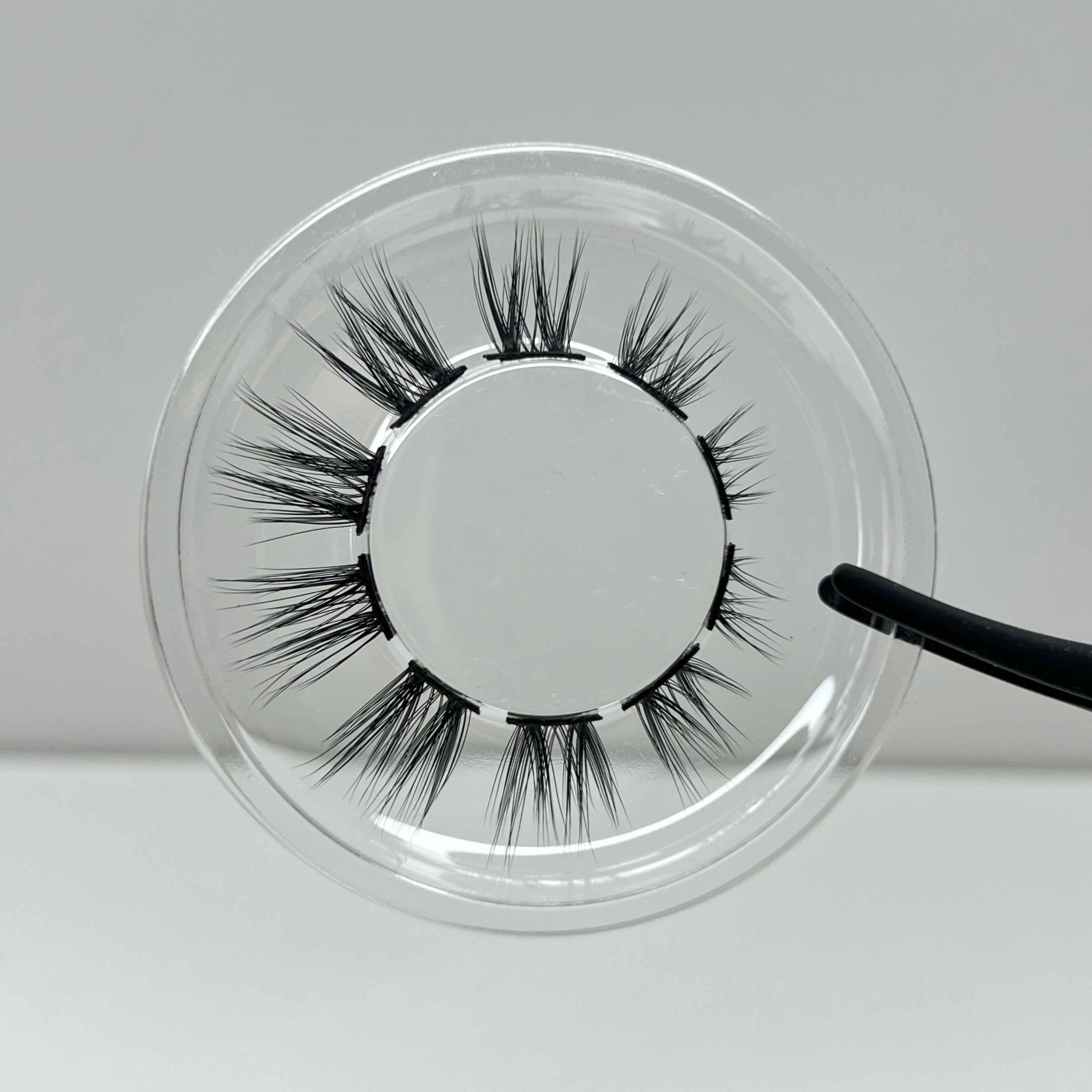LLA Pro Cluster Lashes